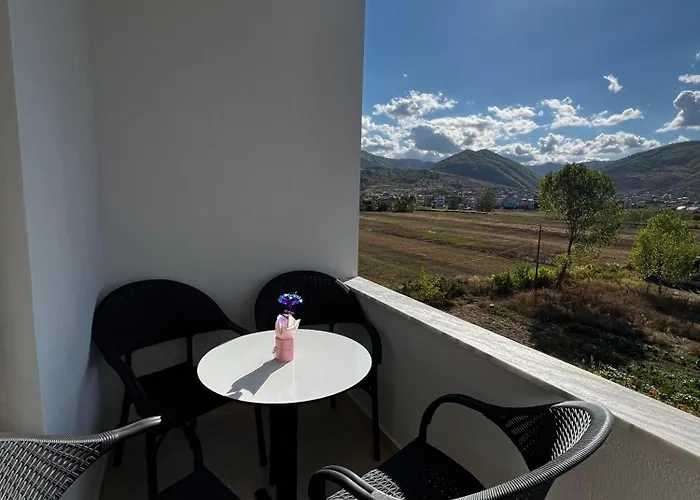 Cozy Nest アパート