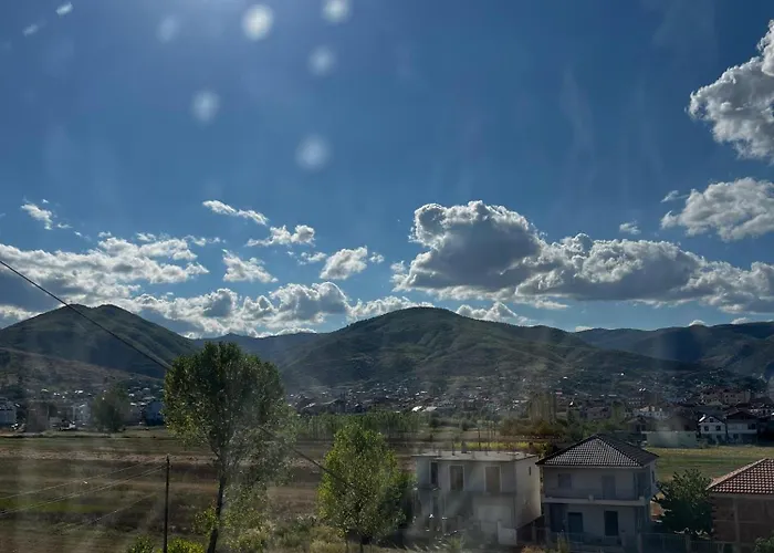 Cozy Nest Apartment Pogradec